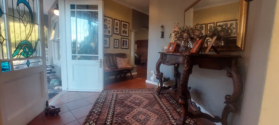 5 Bedroom Property for Sale in Myburgh Park Western Cape